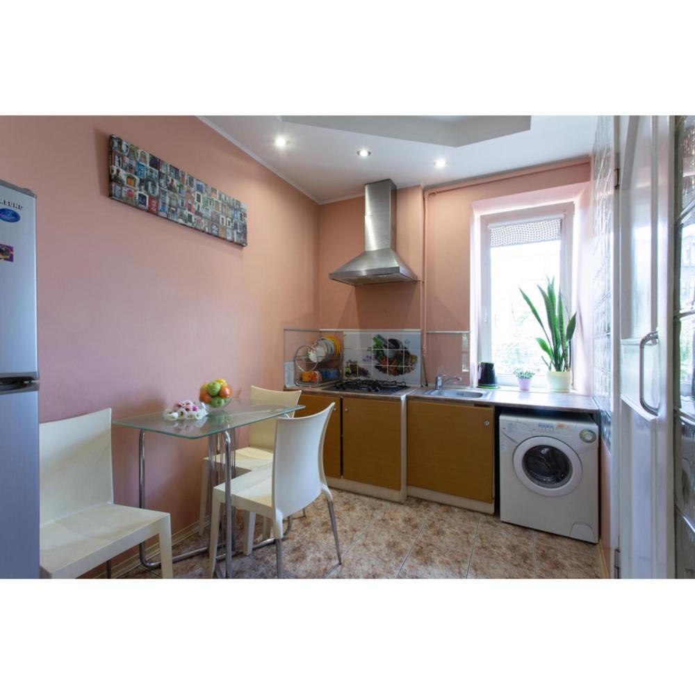 Apartment On Naukova خاركيف المظهر الخارجي الصورة